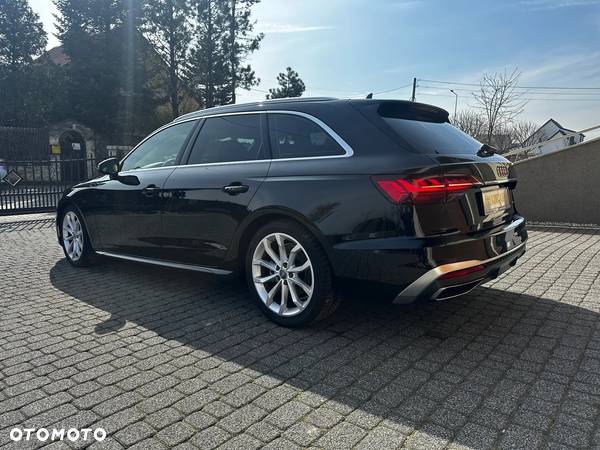 Audi A4 40 TDI Quattro S Line S tronic - 5