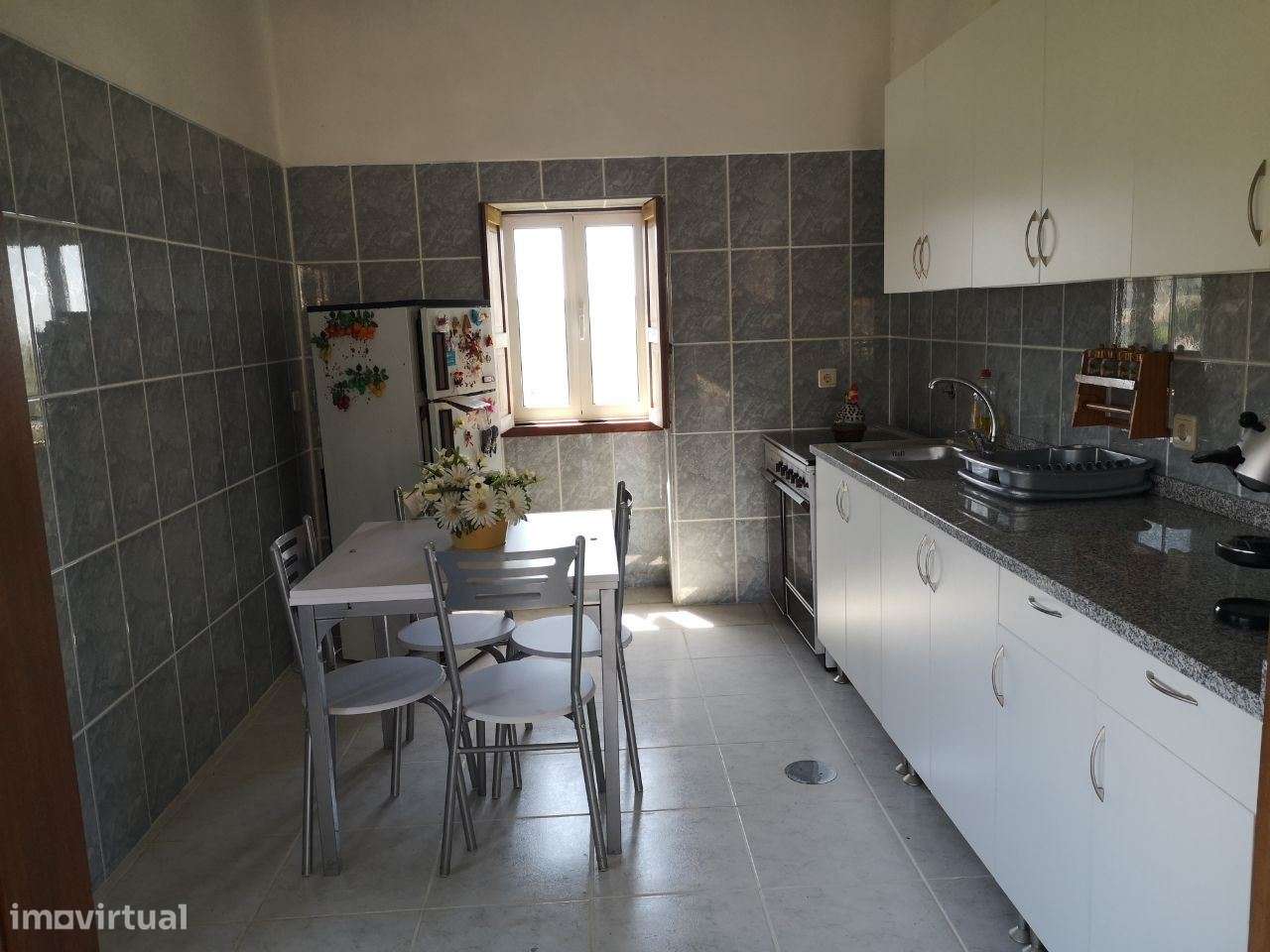 Moradia c/2 habitações + terreno p/construir / Escariz / Arouca-7