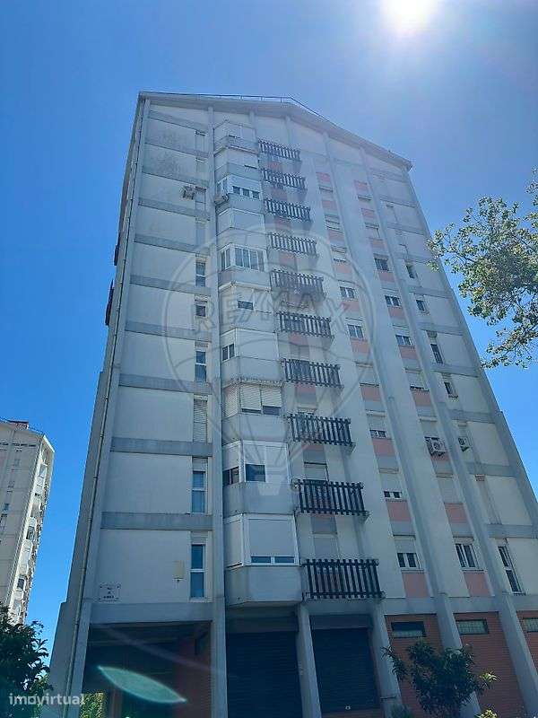 Apartamento T2 para arrendamento