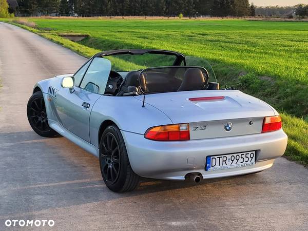 BMW Z3 1.9 - 4