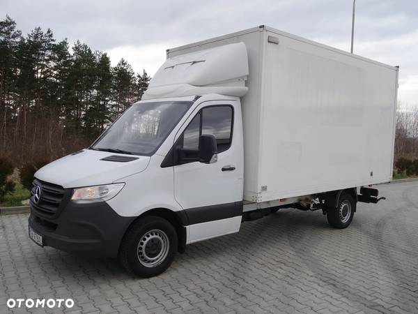 Mercedes-Benz sprinter - 1