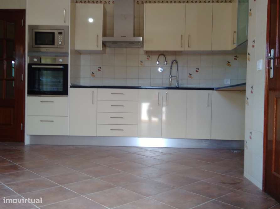 Moradia térrea entre Couço e Coruche-5