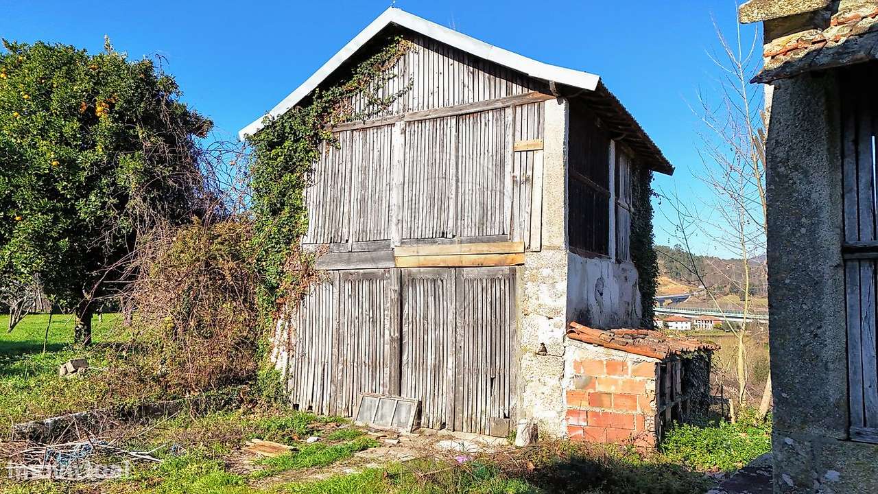 Moradia T4 para venda - Grande imagem: 2/29