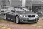 BMW 320 i - 1