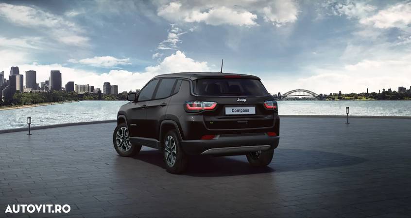 Jeep Compass - 38