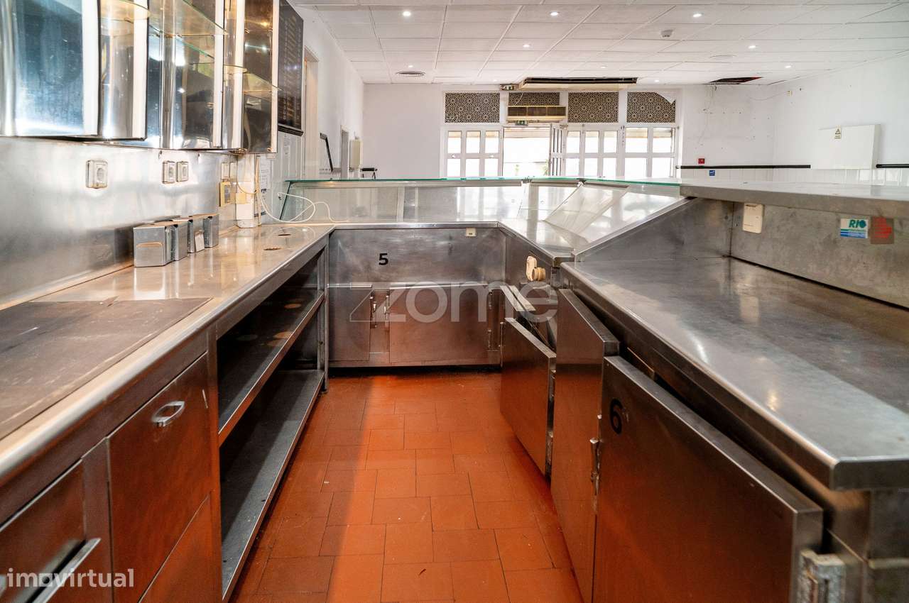 OPORTUNIDADE DE NEGÓCIO – RESTAURANTE/CAFÉ NO LARANJEIRO-8