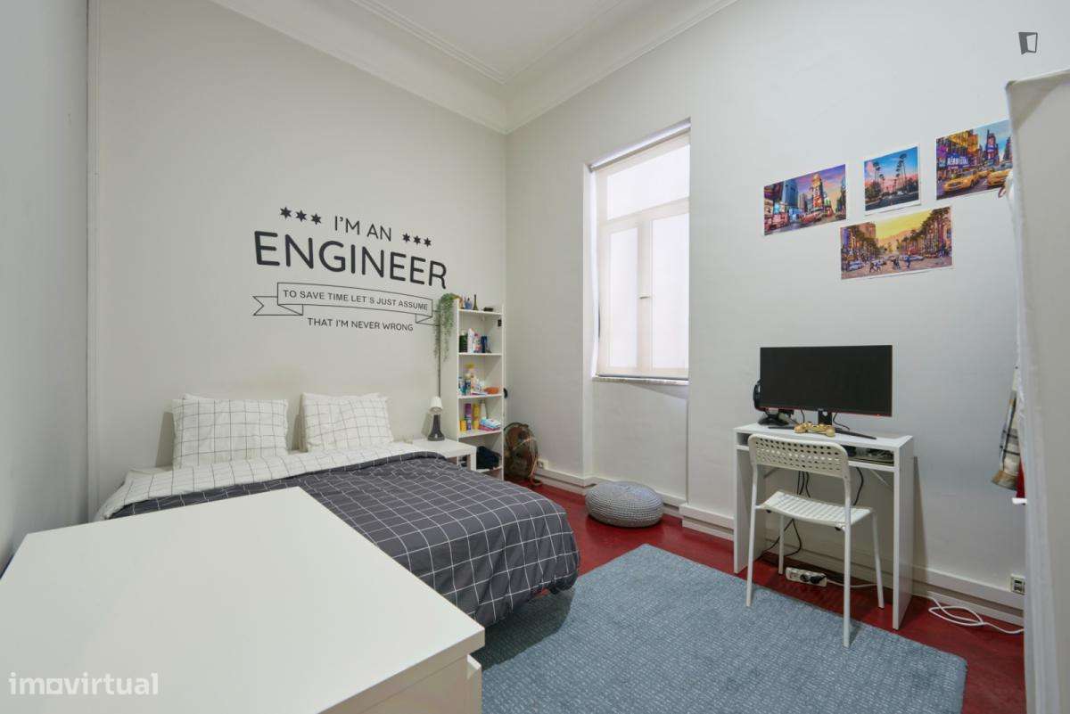 Quarto - localizado em Entrecampos Lisbon - Grande imagem: 2/10