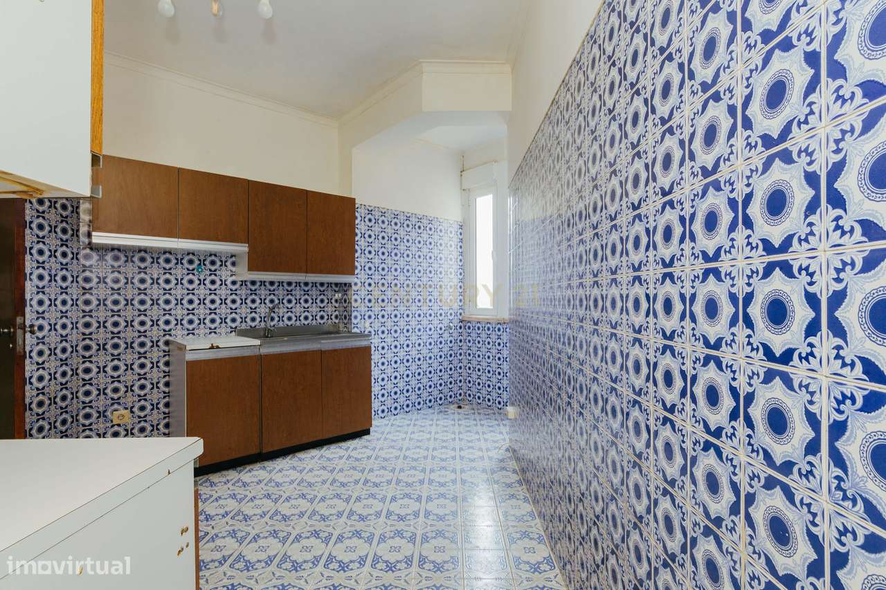 Apartamento T2 Queijas-10