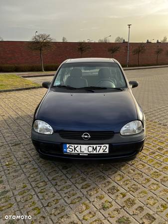 Opel Corsa - 1