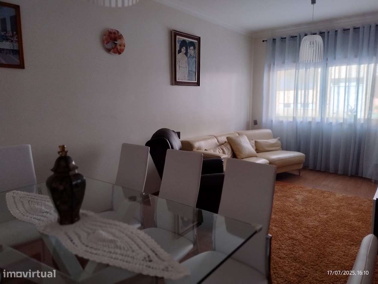 Apartamento T3 - com terraço privativo - Grande imagem: 2/10