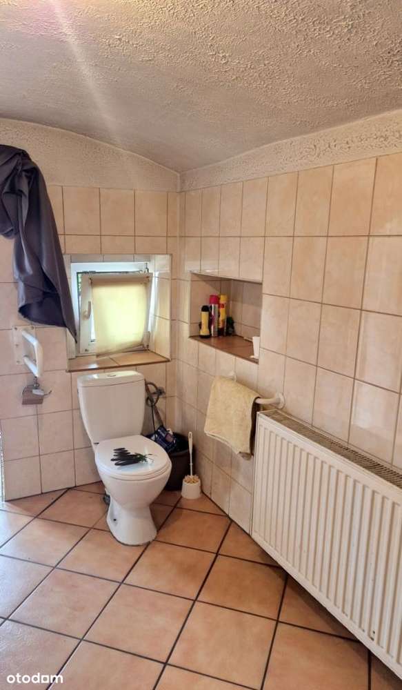 sprzedaż-dom jednorodzinny zabudowaniami Garwół/Wołów-12