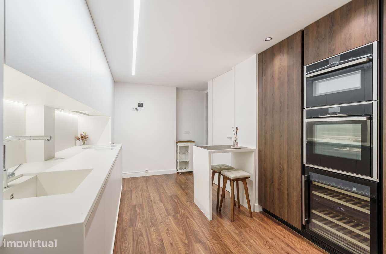 Apartamento T3 de luxo no Centro Histórico de Braga-11