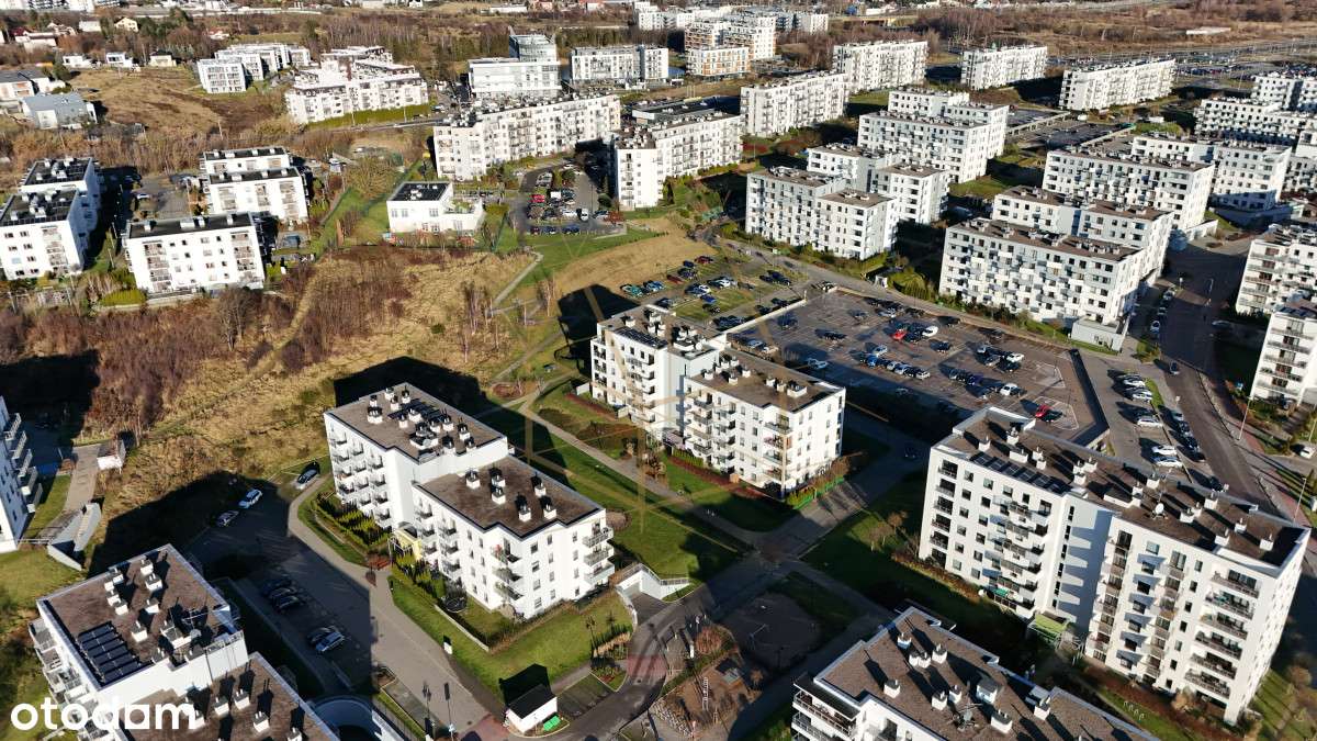 Jasień|2 pokoje po Remoncie| Balkon+ garaż|Tramwaj-12