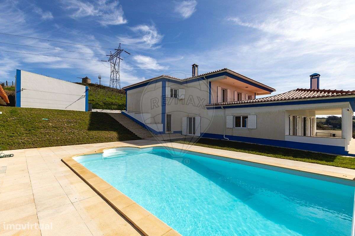 Moradia T5 para venda-44