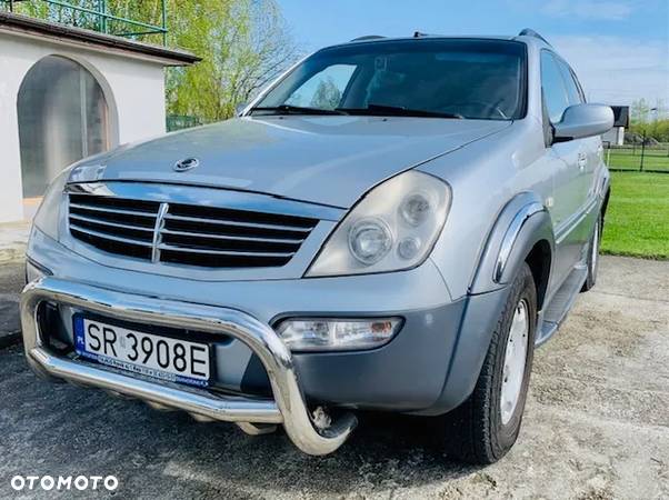 SsangYong REXTON - 1