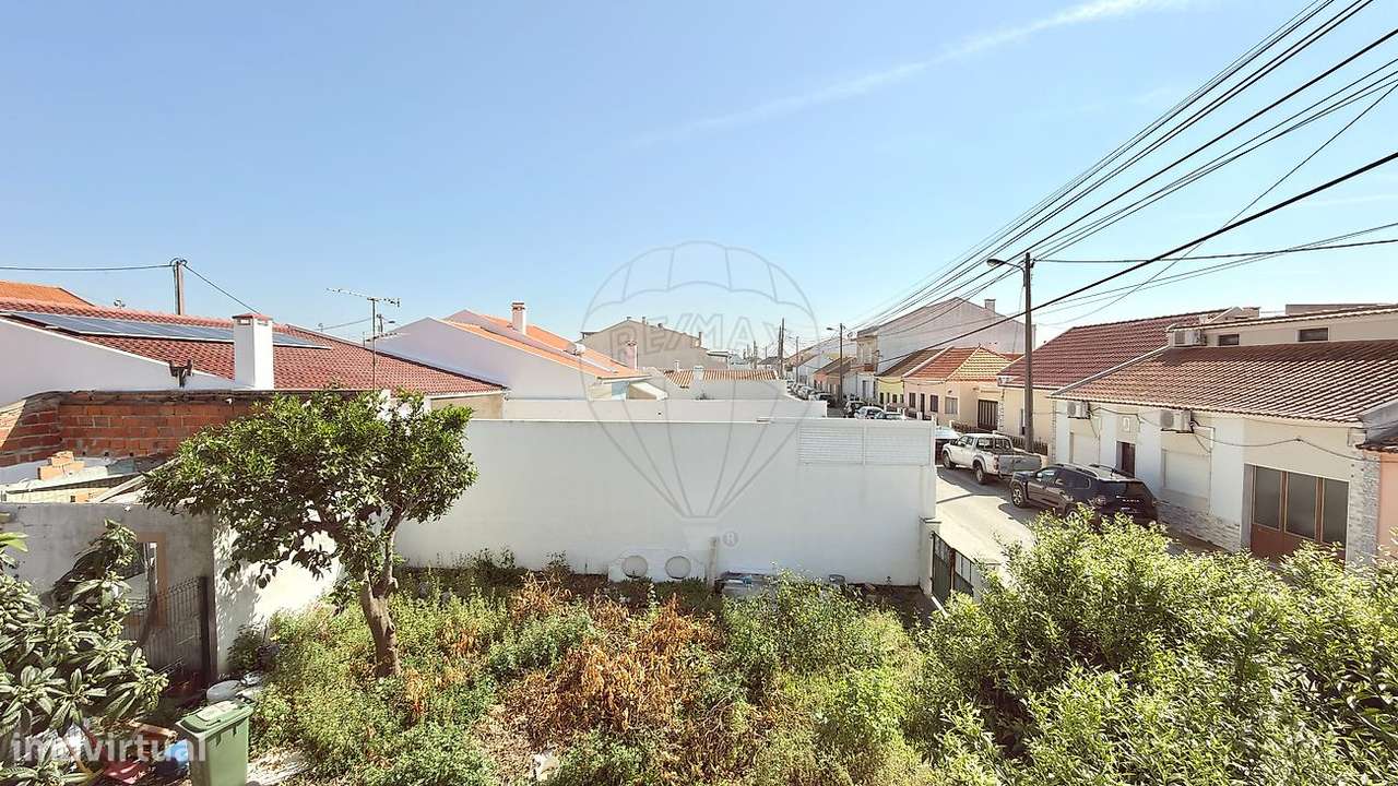 Moradia T2 para venda-42