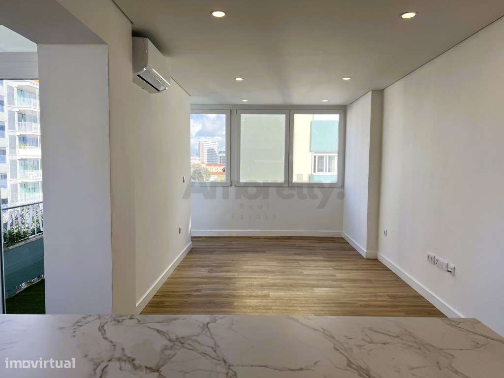 T2 Novo em Pleno Coração das Avenidas Novas - Grande imagem: 3/21