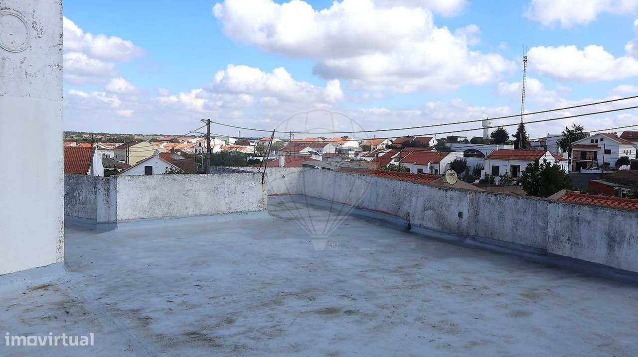 Moradia T3 para venda-17