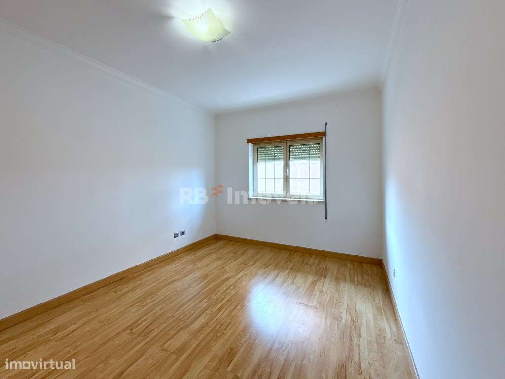 ApartamentoT3 Rch em Condomínio fechado com Garagem-10