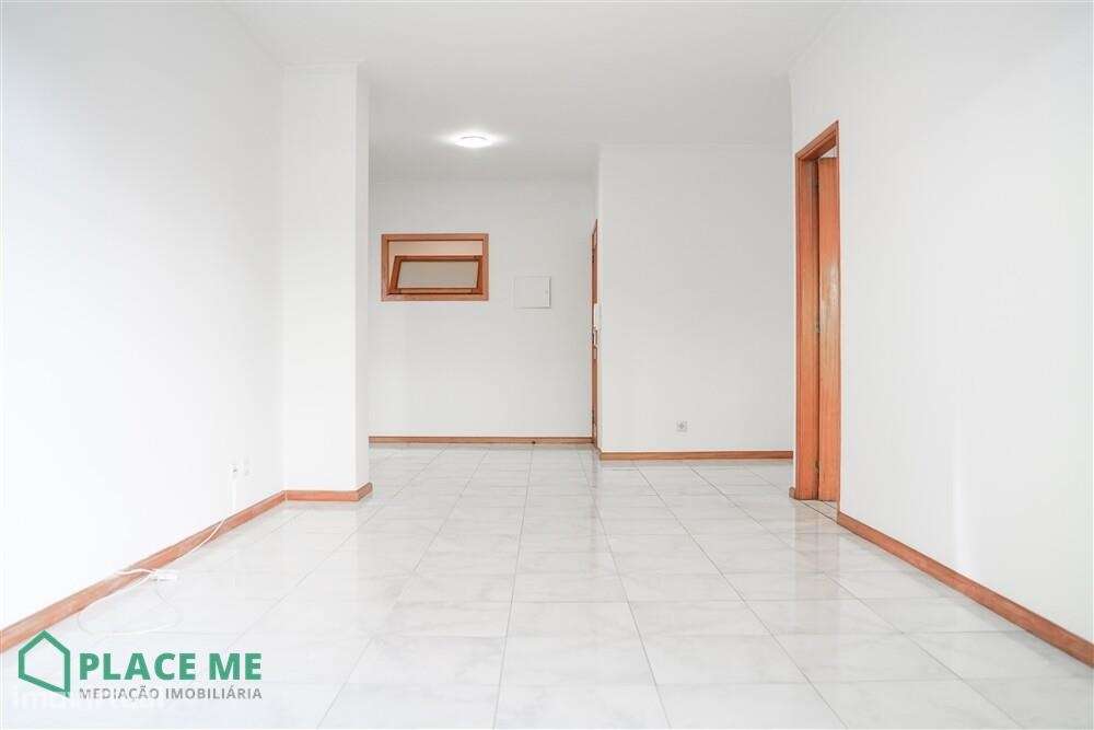 Apartamento T1+1 próximo da Estação de Comboios-16