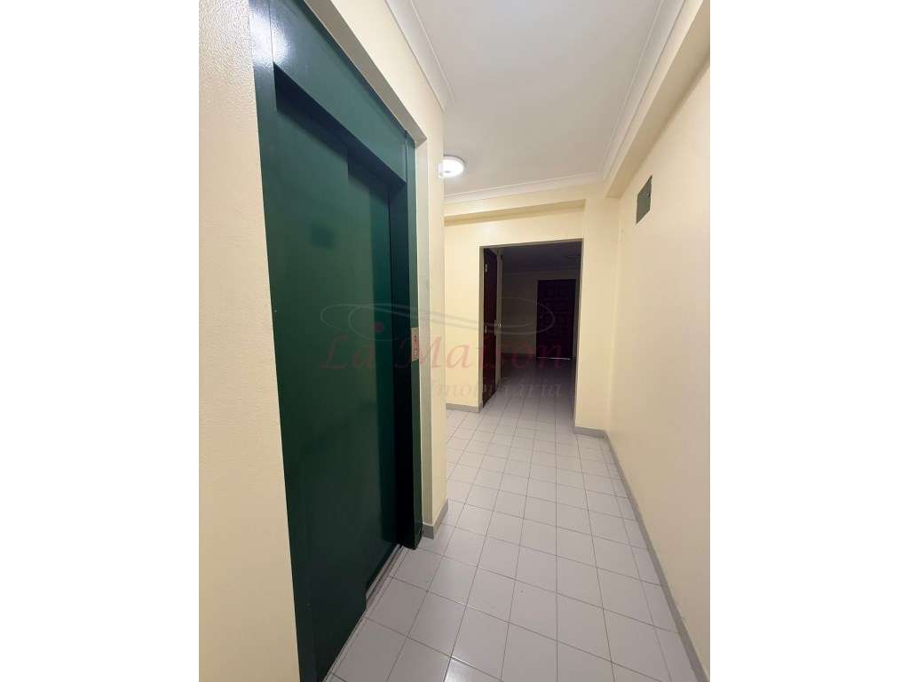 Apartamento T3 em Feijó-21