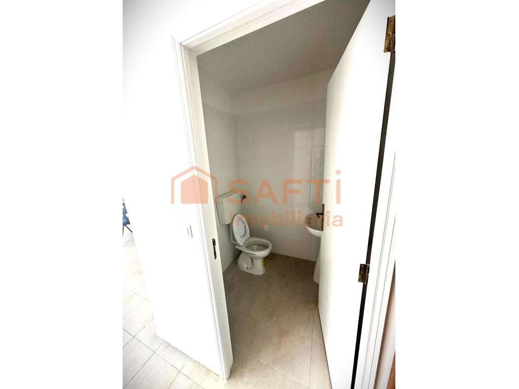 Loja com excelentes áreas na Zona Verde - Grande imagem: 5/5