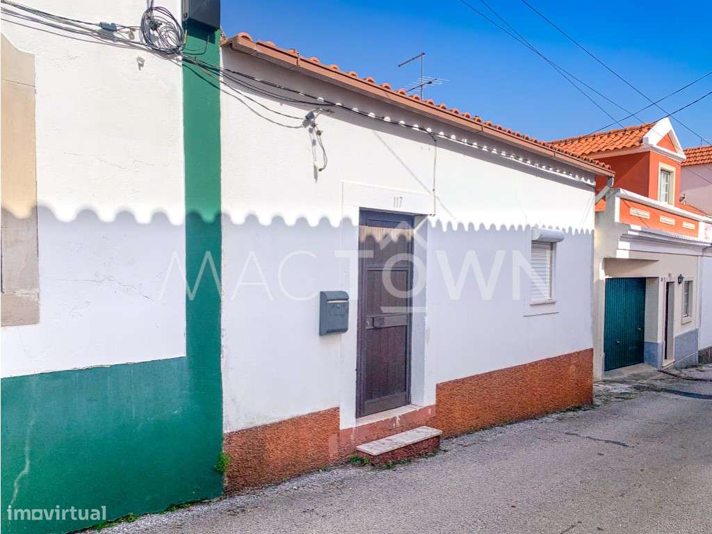 Moradia Térrea T2+1 a Preço de Outros Tempos-3