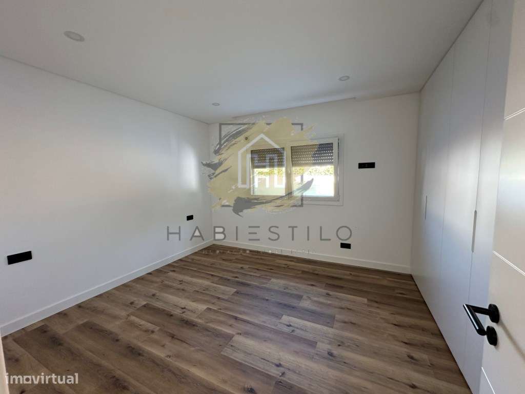 Moradia Isolada T3 Com Piscina-27