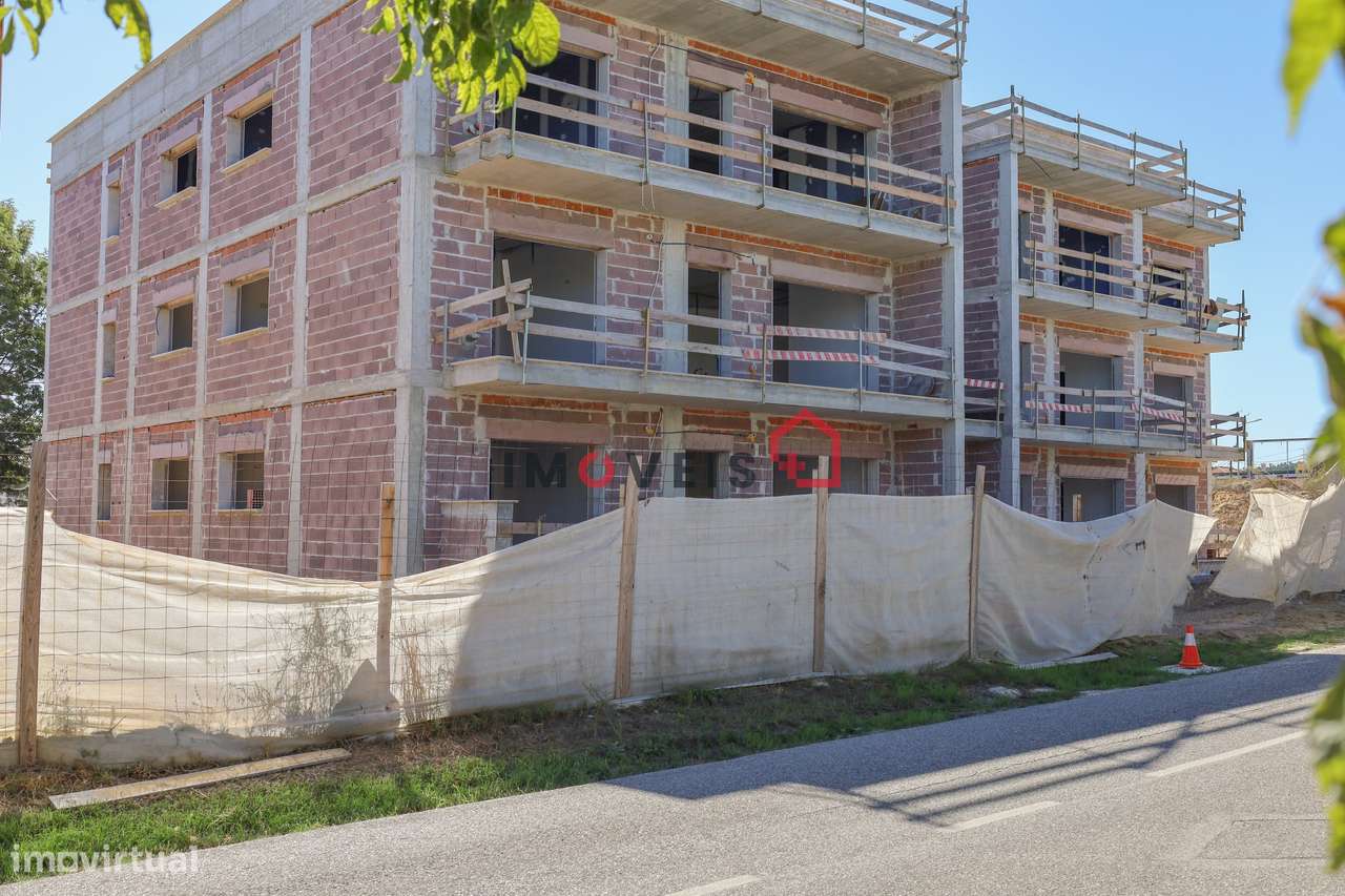 Apartamento T2 em construção – Parceiros, Leiria - Grande imagem: 3/33