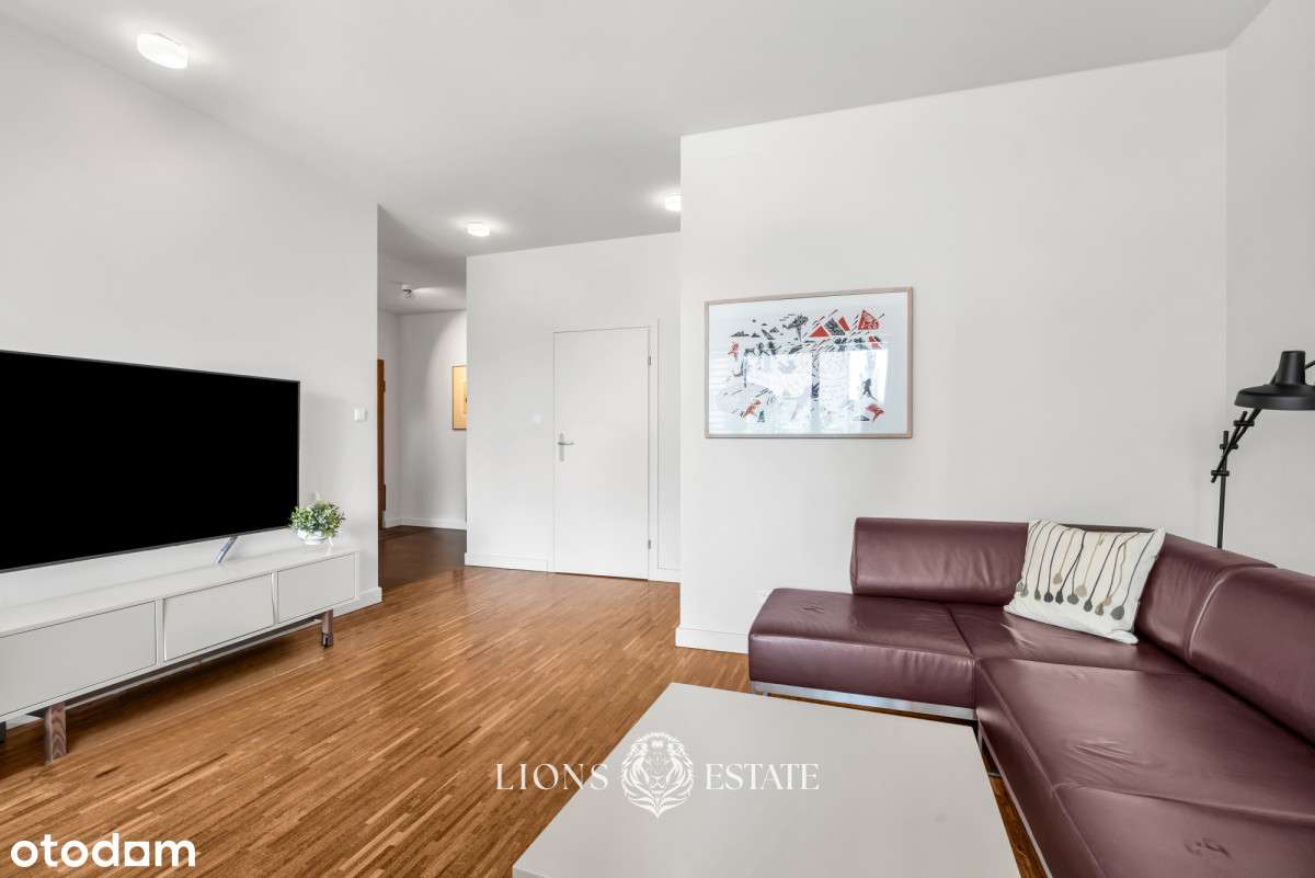 Apartament z widokiem na PKiN przy Grzybowskiej 4