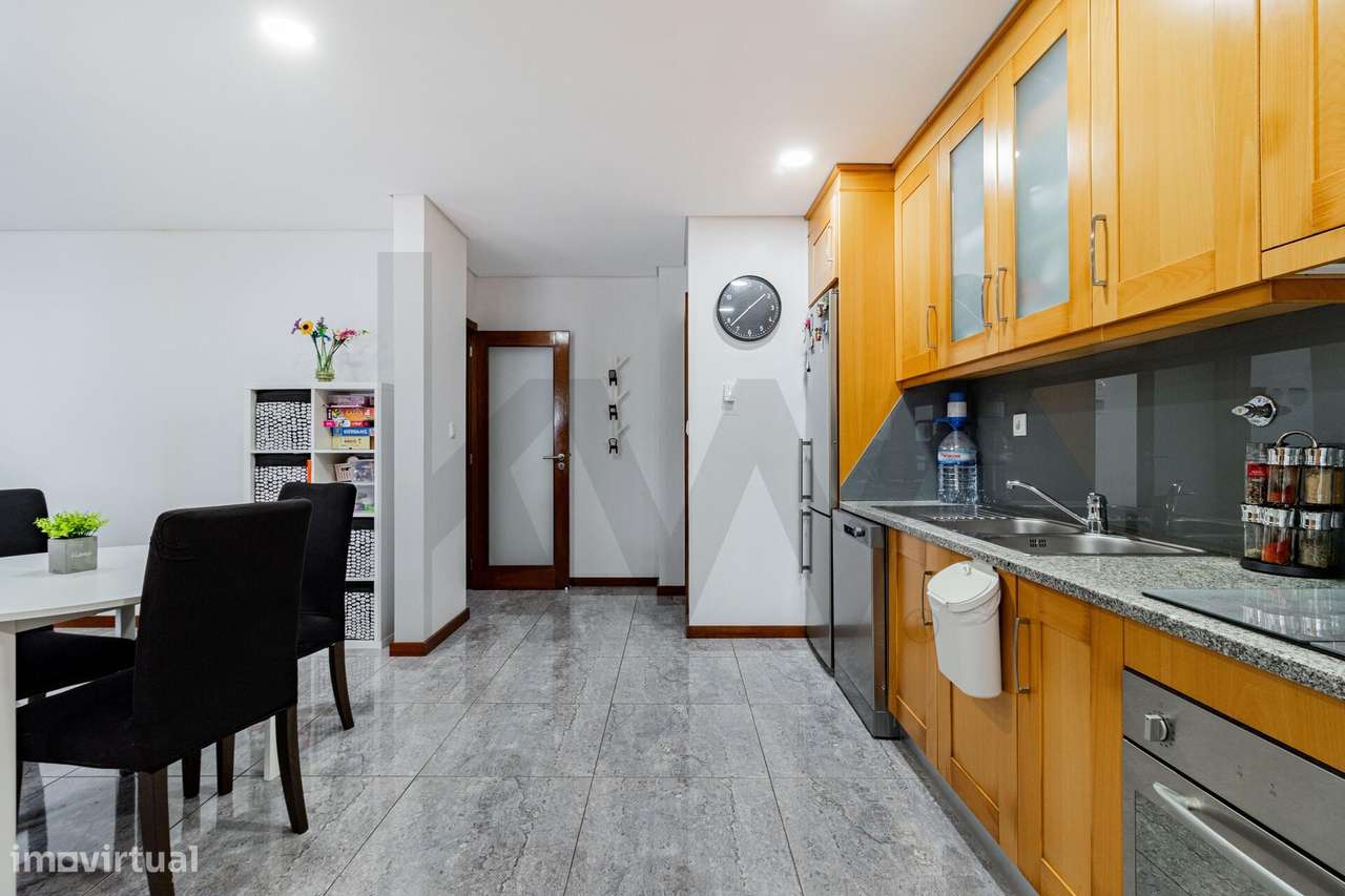 Andar Moradia T2 Remodelado em Fornos – Santa Maria da Feira! - Grande imagem: 5/26