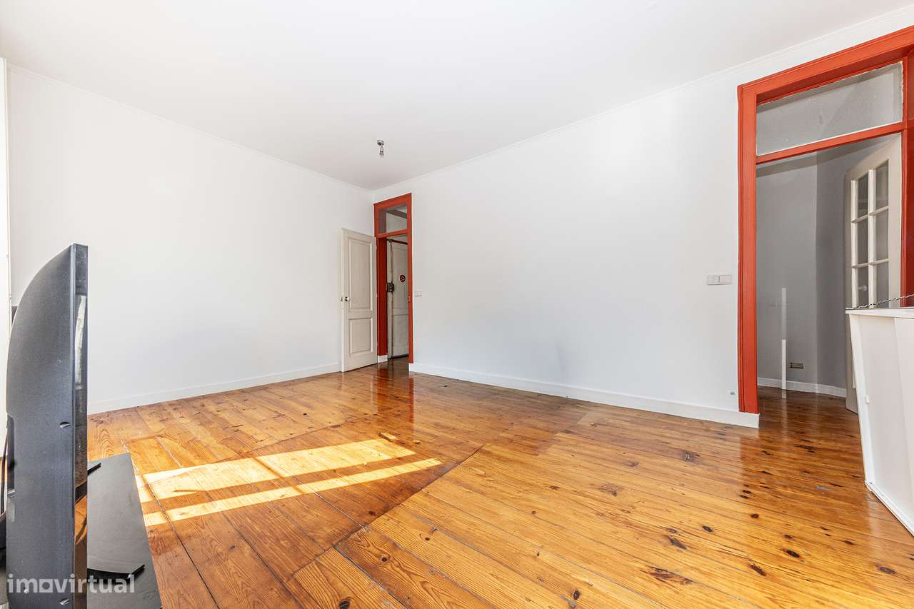 Apartamento com charme nas Amoreiras – excelente oportunidade - Grande imagem: 3/18