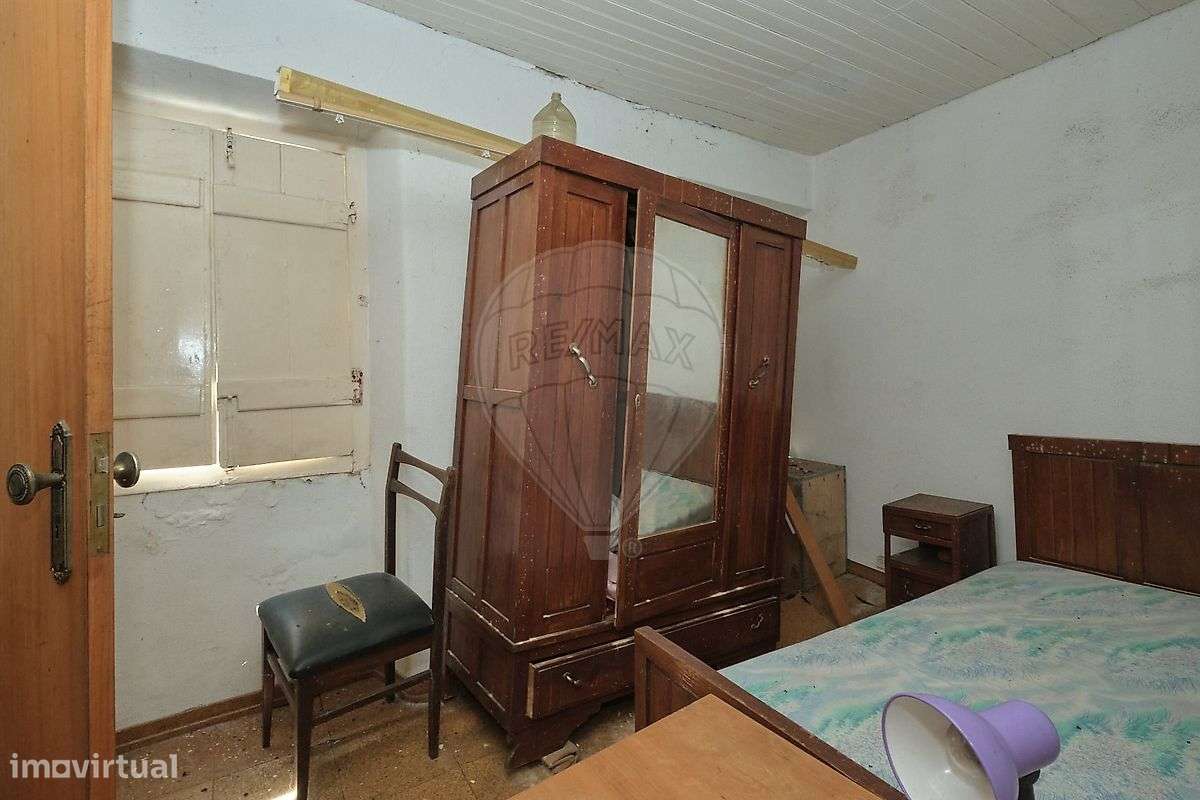 Moradia T1 para venda-10