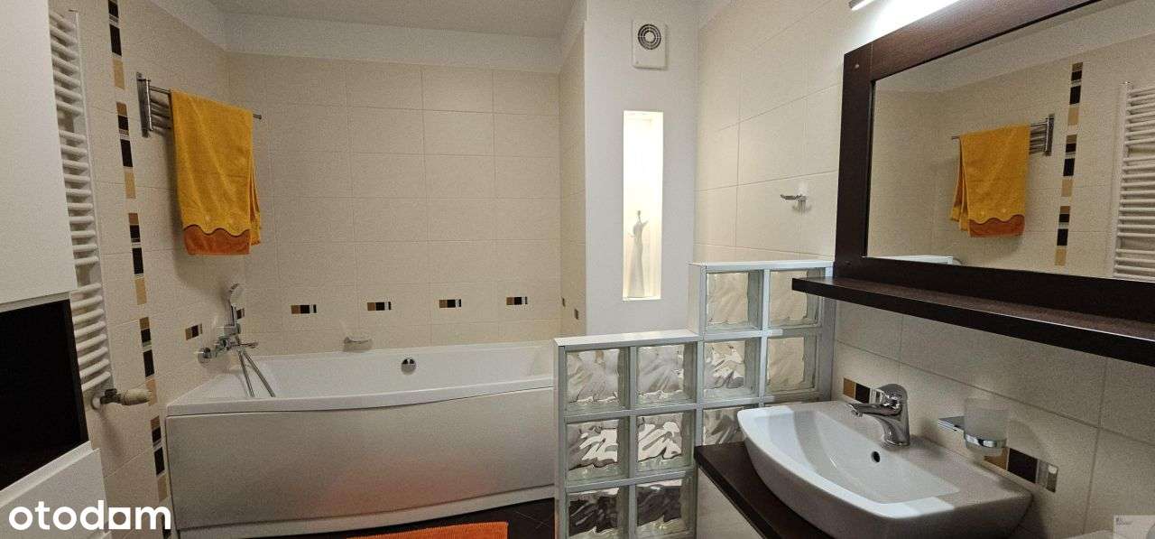 Nowoczesny, komfortowy i ekonomiczny dom-18