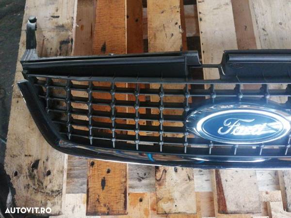 Grila bara fata ford mondeo mk4 originala impecabila - 2