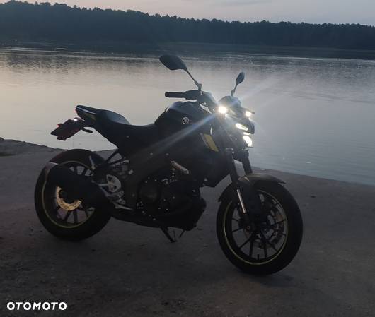 Yamaha MT - 3