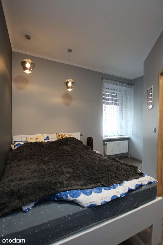 Mieszkanie i budynek po remoncie, parking dla mieszkańców.-5