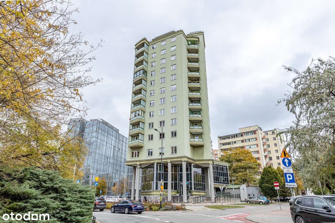 2 pokojowe mieszkanie z odrębną kuchnią - świetna lokalizacja-11