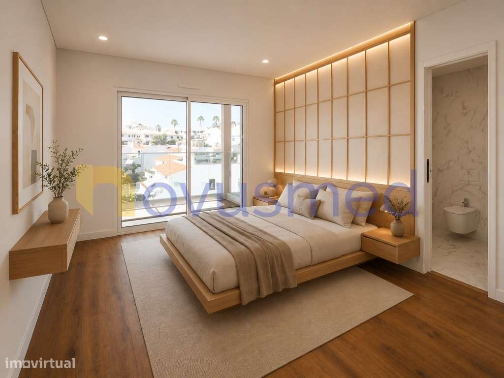 Penthouse tipo T3 com vista para o Mar a 300 metros da praia dos Al...-17