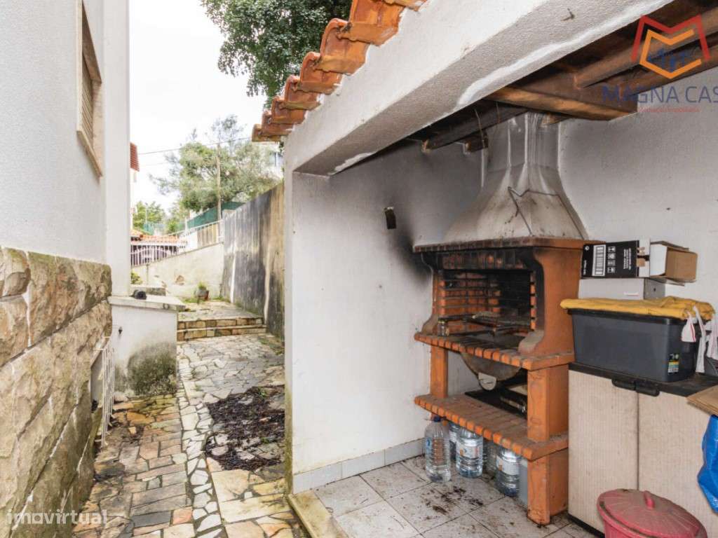 Moradia T10 com logradouro a 5 min da A5, a 7 min de carro da Nova ...-19