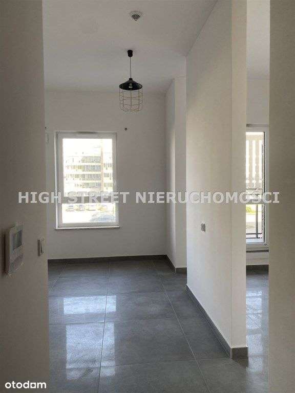 "MODERN SPACE " Wiktoryn Budki Szczęśliwieckie-0