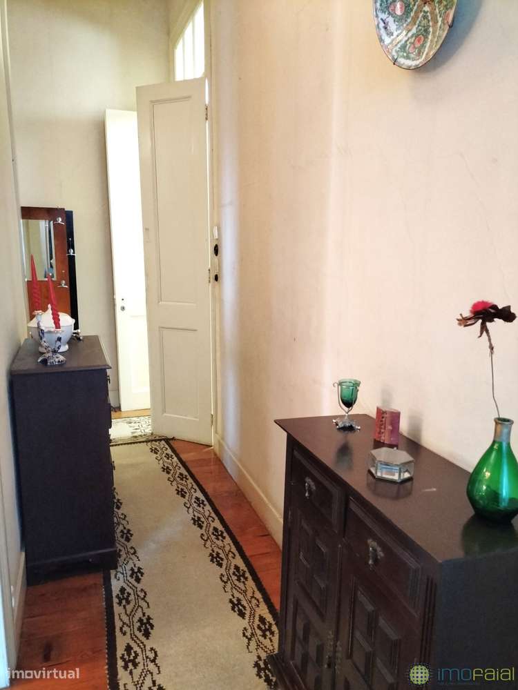 T7 + 2 Espaços Comerciais|Matriz-13