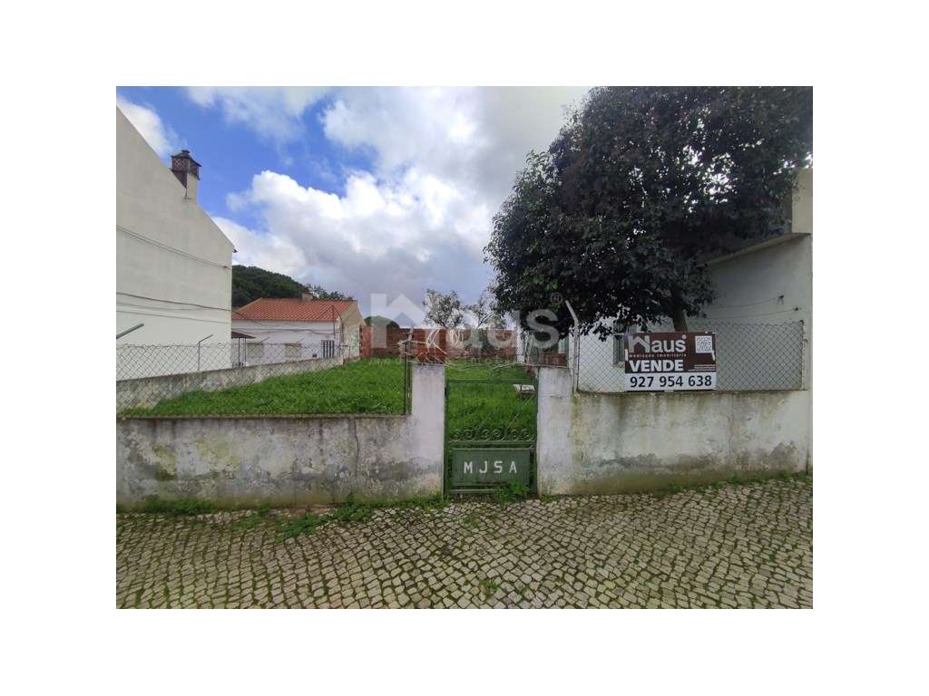 Lote terreno com área de 335m2 - Bairro Alentejano - Grande imagem: 5/5