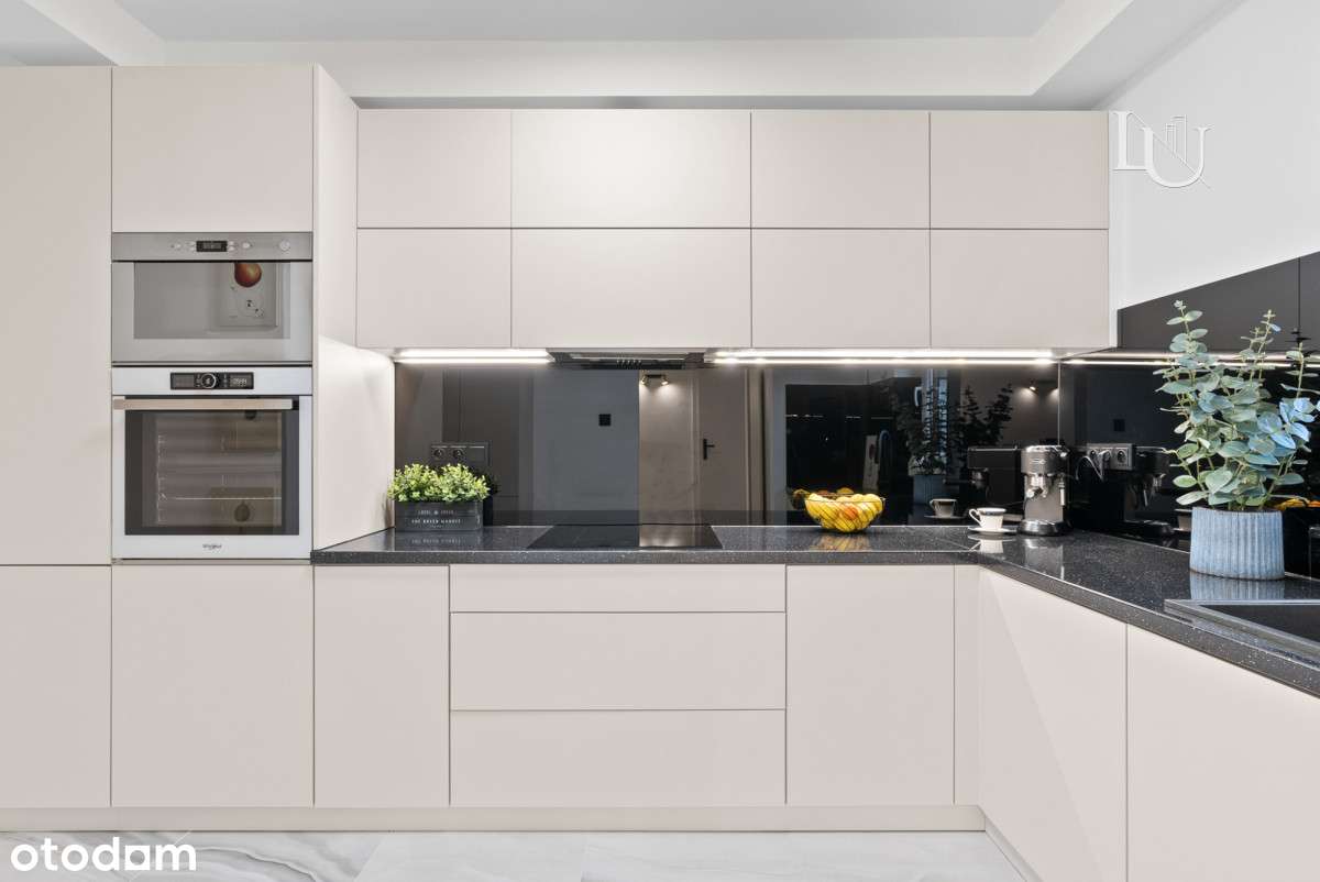 Stylowy Biały Dom, 3 sypialnie, jacuzzi + Prezent!-2