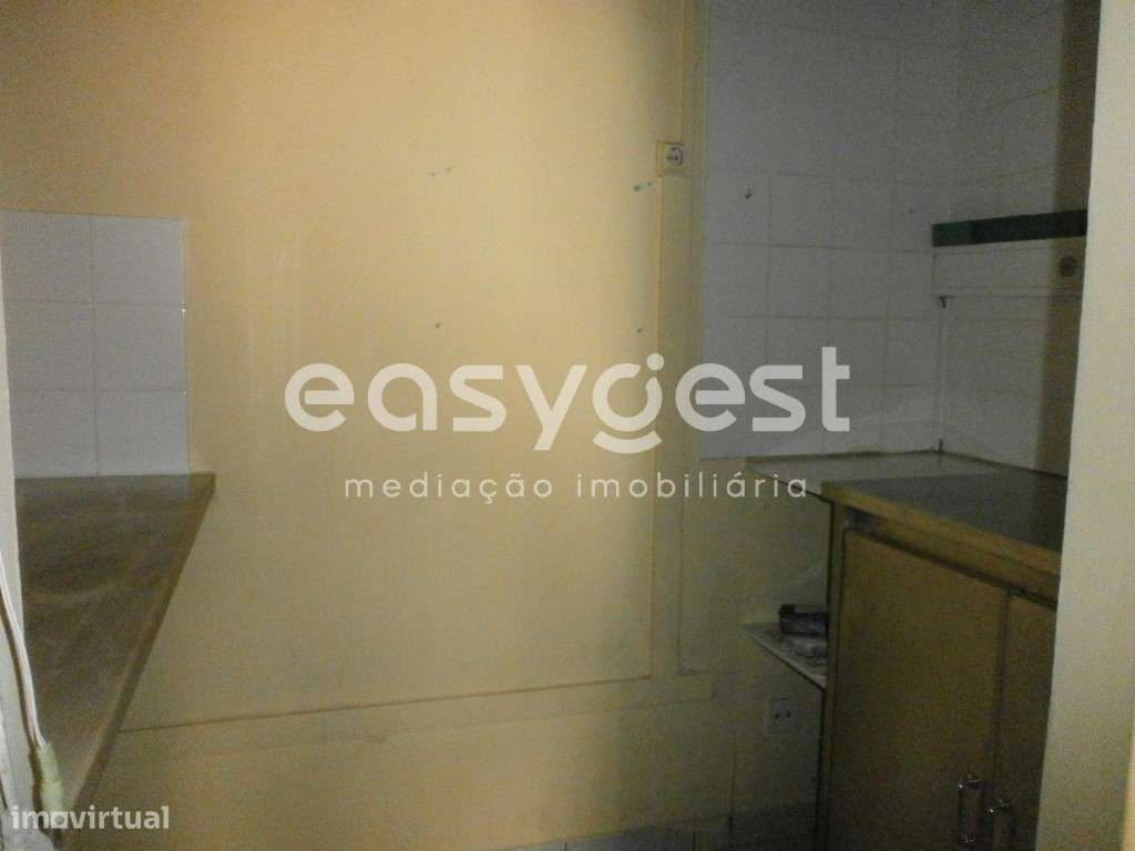 Café / Snack Bar em zona emblemática da cidade do Fundão - Grande imagem: 5/15