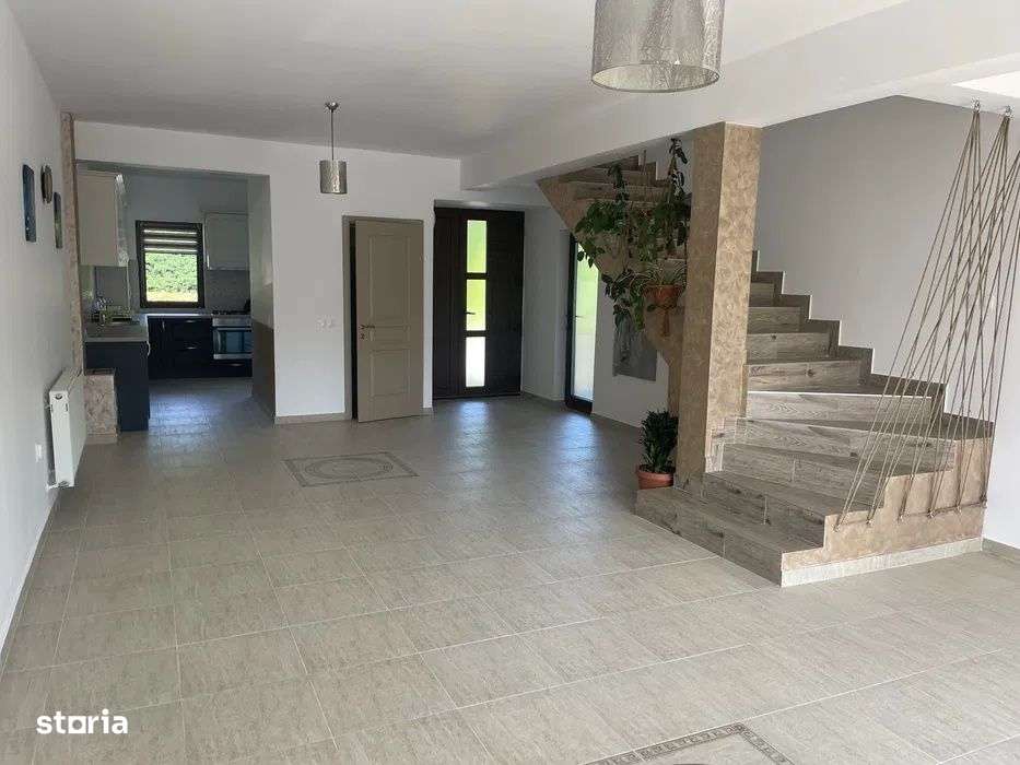 Casa 220mp, zona Panorama - Imagine principală: 1/8