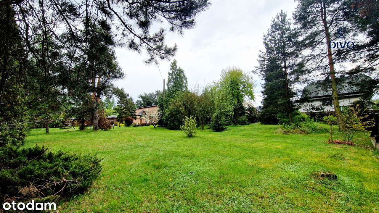 Dom w cichym miejscu z dużym pięknym ogrodem-14