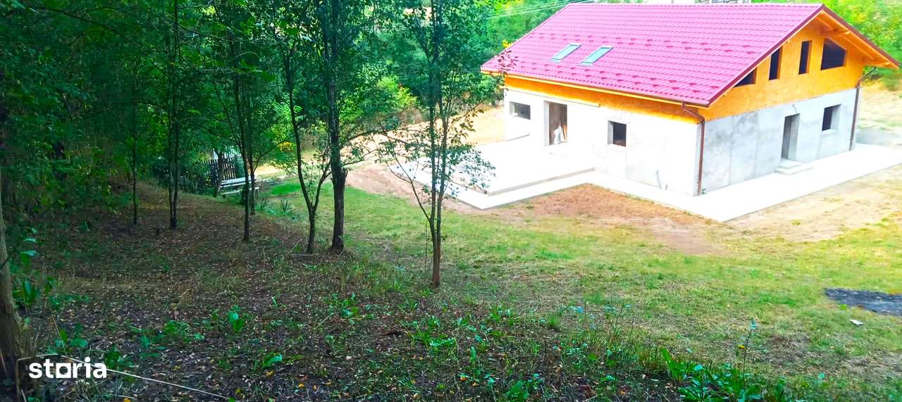 Casă lângă pădure, în zonă verde, liniștită – Iedera de Sus, Dâmbovița - Imagine principală: 3/5