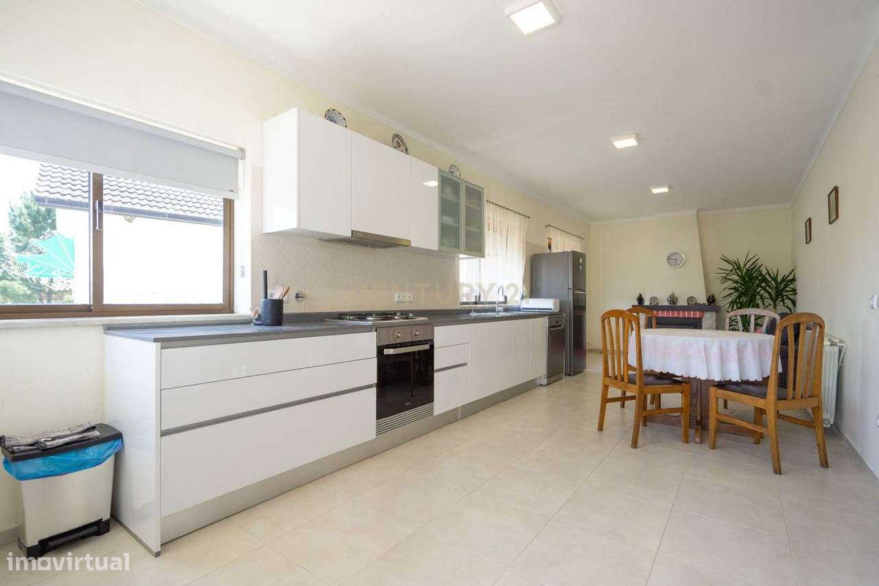 Moradia T3 com anexos e garagem para 3 carros – Canedo, Pampilhosa - Grande imagem: 2/60