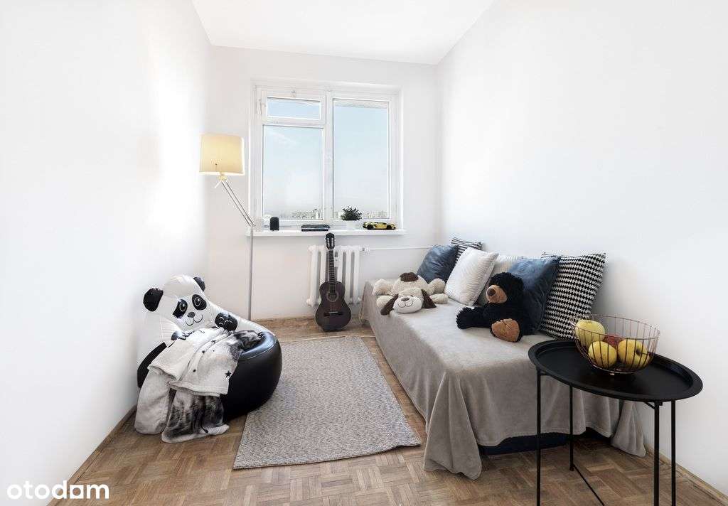 Ciche, jasne mieszkanie do remontu-0